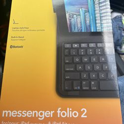 iPad Messenger Folio 2