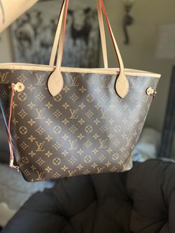 BEAUTIFUL Authentic Louis Vuitton Totally MM for Sale in Menifee, CA -  OfferUp