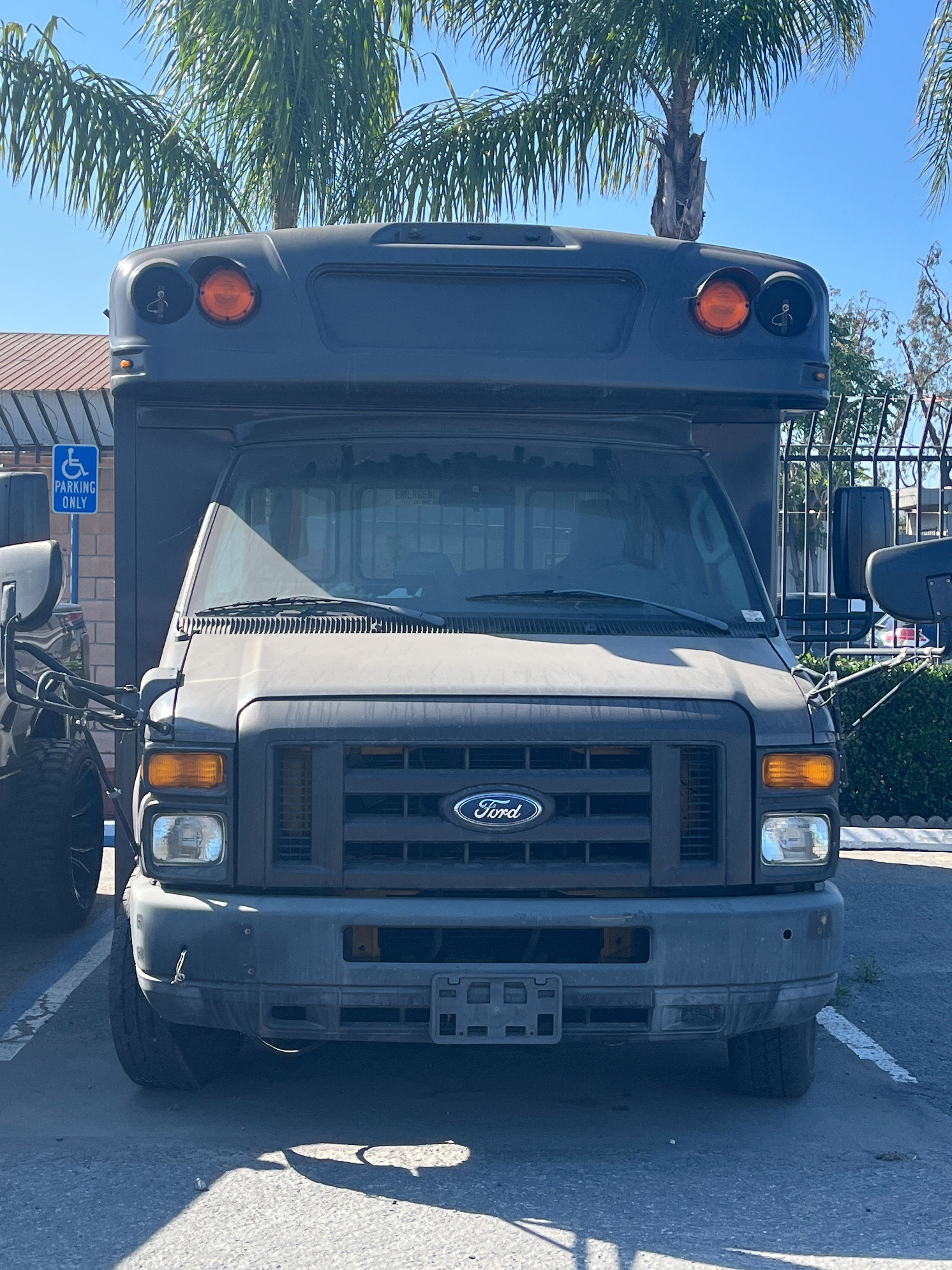 2010 Ford E-450 Short Skoolie – 6.0L Diesel – Blank Canvas for Van Life