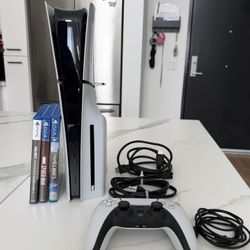 Sony PlayStation 5 Slim White + Games Included