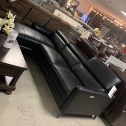 1363184 Black Top Grain Leather Power Reclining Sectional 