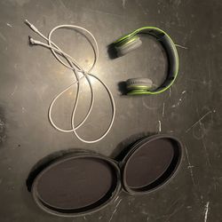 Beats by Dr. Dre (headphones)