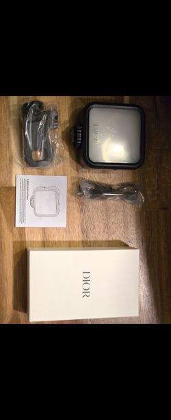 Authentic Christian Dior LED Portable Beauty/Selfie Light Set – Brand New in Box