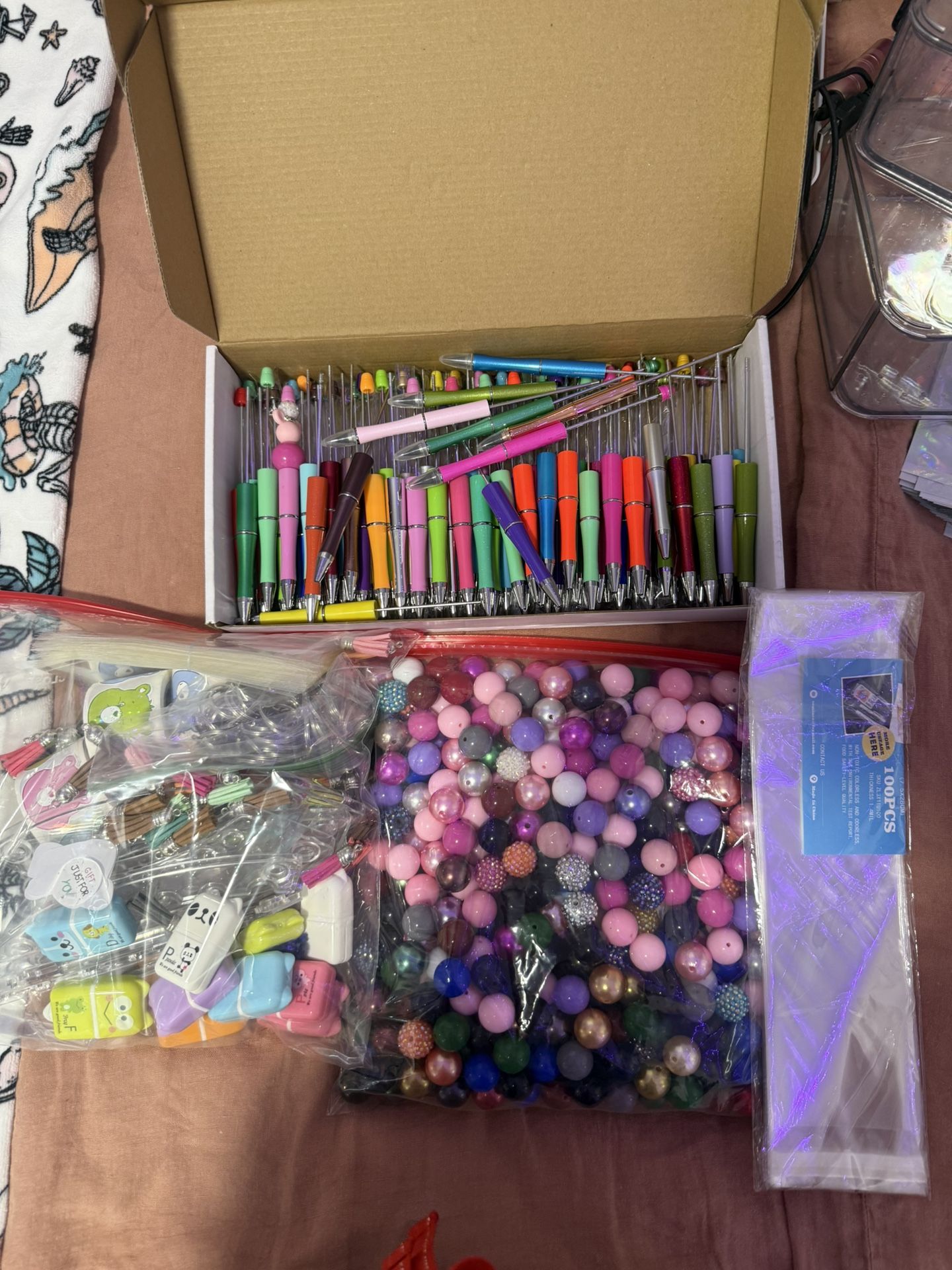 beaded pen supplies/ keychains/pens