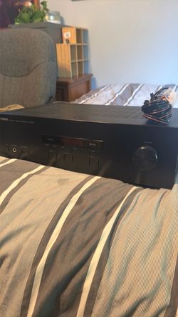 Yamaha R-S202 Bluetooth Stereo Receiver
