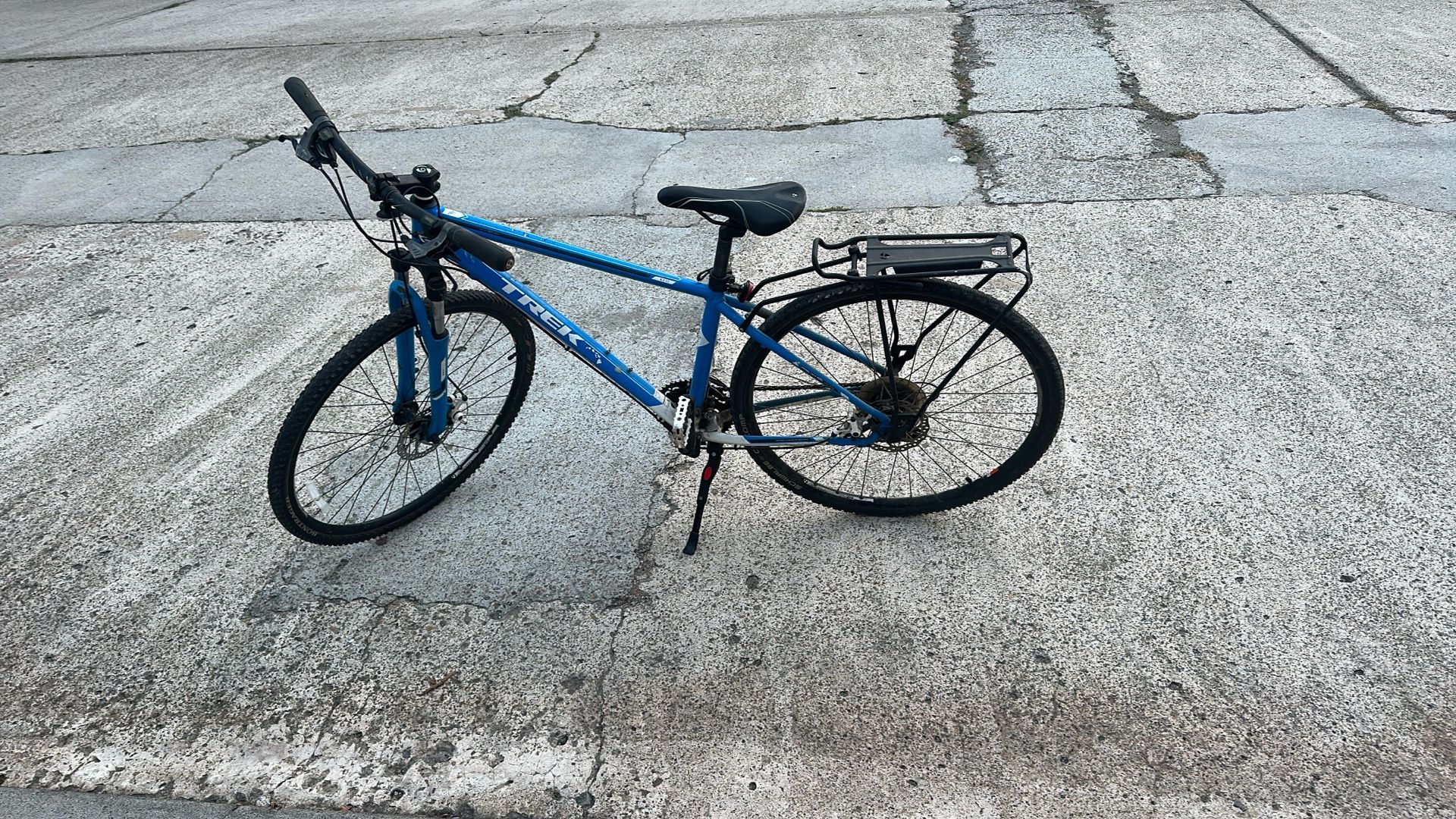 Trek 8.3 DS Mountain Bike 