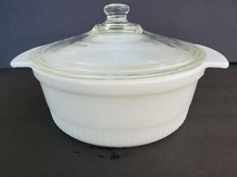 Fireking 2 Quart Ribbed with Lid