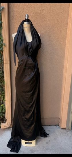 Black formal Dress
