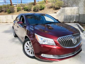 2016 Buick Lacreosse. (Clean Title) 135k miles