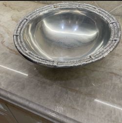 Brillante Mariposa 15" Diameter Cast Aluminum Bowl Made in Mexico