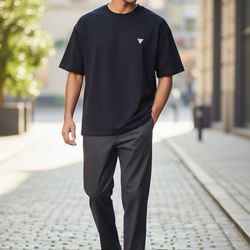 GUESS Men's Small Triangle Logo T-Shirt