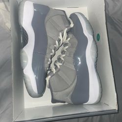 Jordan 11 Cool Grey Size 9 1/2