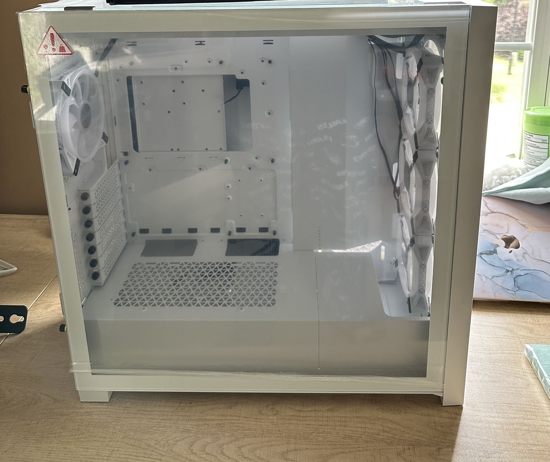 Corsair ATX Case (Need Gone Moving Soon)