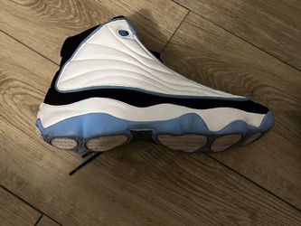 Size 10, Jordans