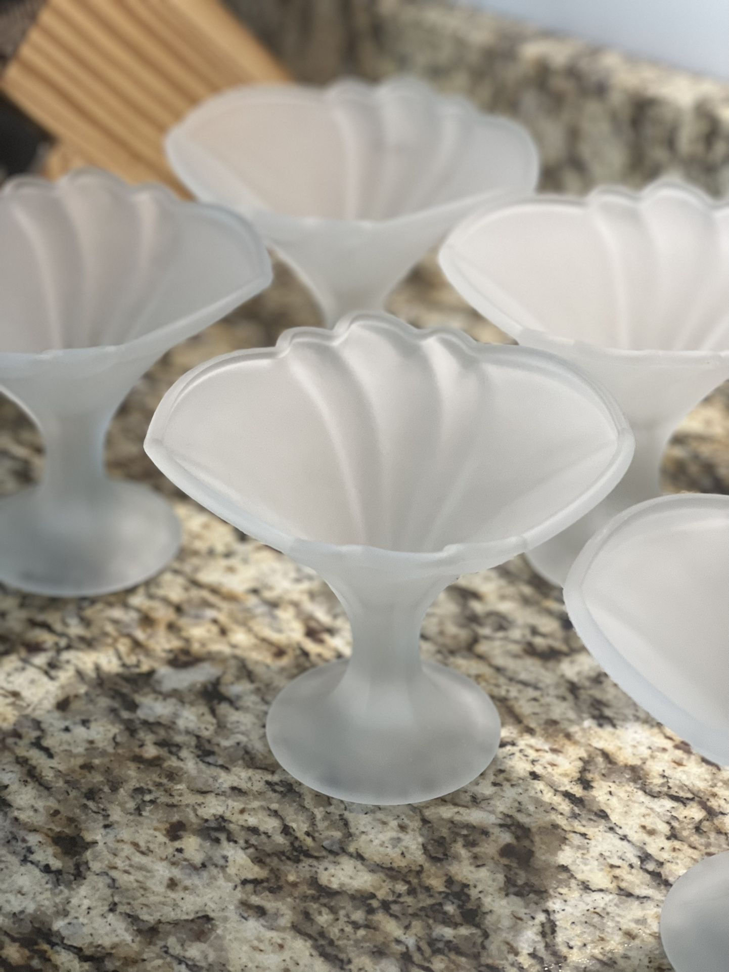 8 Prestine Vintage ITALY Frosted Tulip Sorbet Dishes