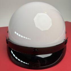 FULMER 302/REVEL GLOSS WHITE MOTORCYCLE HELMET/SIZE SMALL