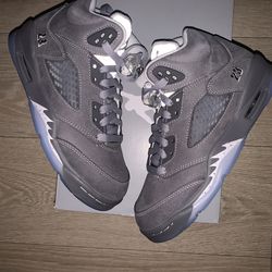 Jordan 5 Retro Wolf Grey Size:4.5y