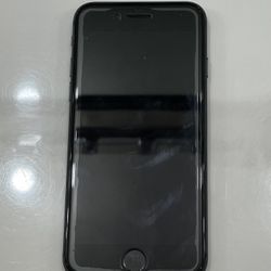IPhone 8 (UNLOCKED) 64GB