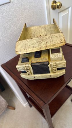 Vintage Hard Hat Contractors Tonka Truck