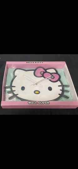 Hello Kitty wall clock