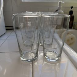Set Of 20 Glasses 