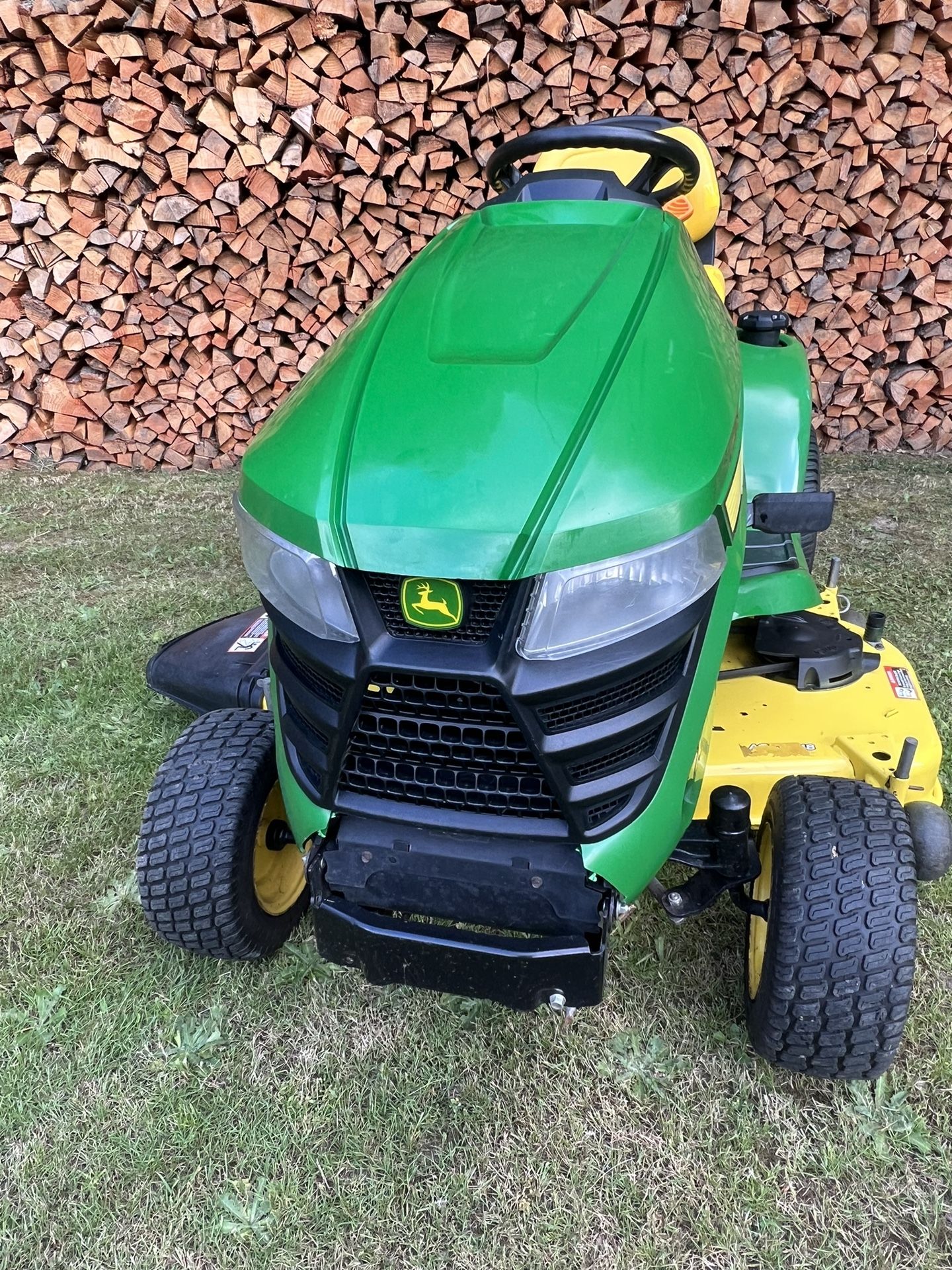 John Deere X380