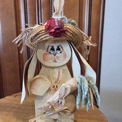 Easter Bunny With Hat