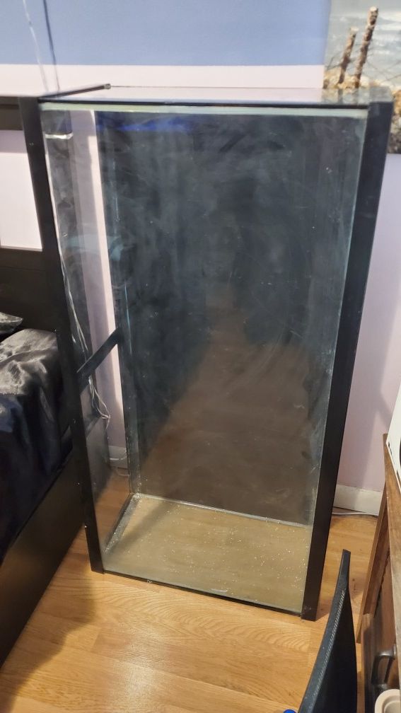 55 Gallon Aquarium Tempered Glass for Sale in Miami Gardens, FL OfferUp