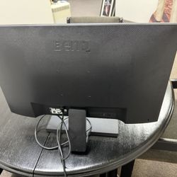 27 HDMI Monitors 2 Left 25 Each 