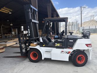 15000 lbs forklift