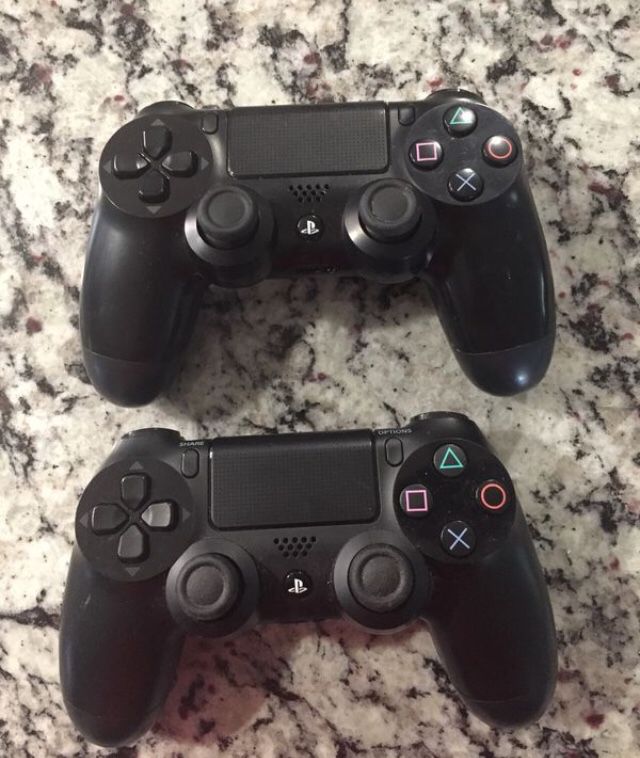 PS4 PlayStation 4 black controller