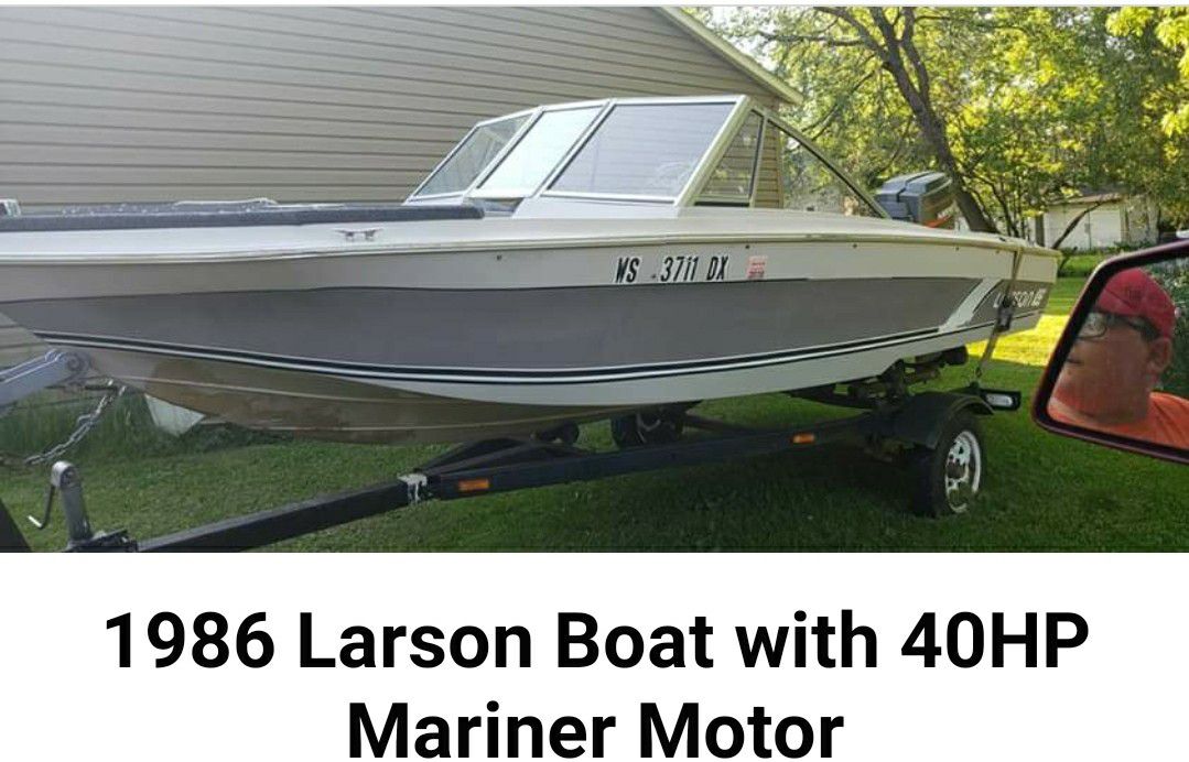 Photo 1986 Larson Boat with 40 HP Mariner Motor