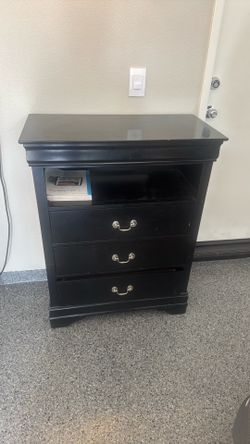 Black dresser