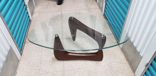 Nice glass cocktail table