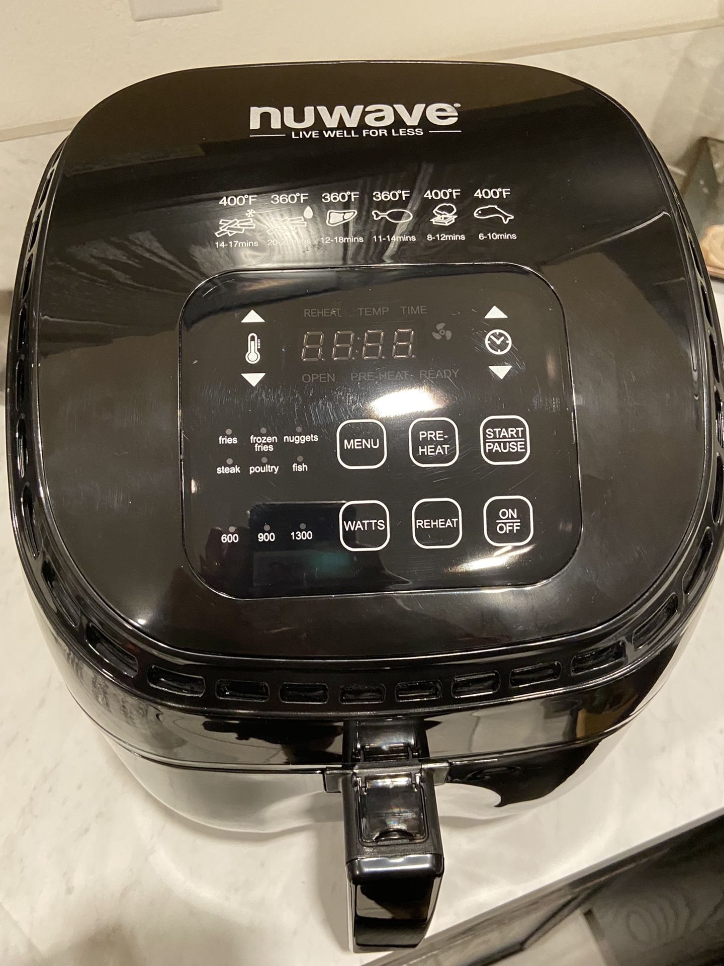 BRAND NEW AIR FRYER Nuwave With Recipe Book