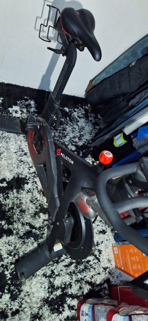 Peloton Bike