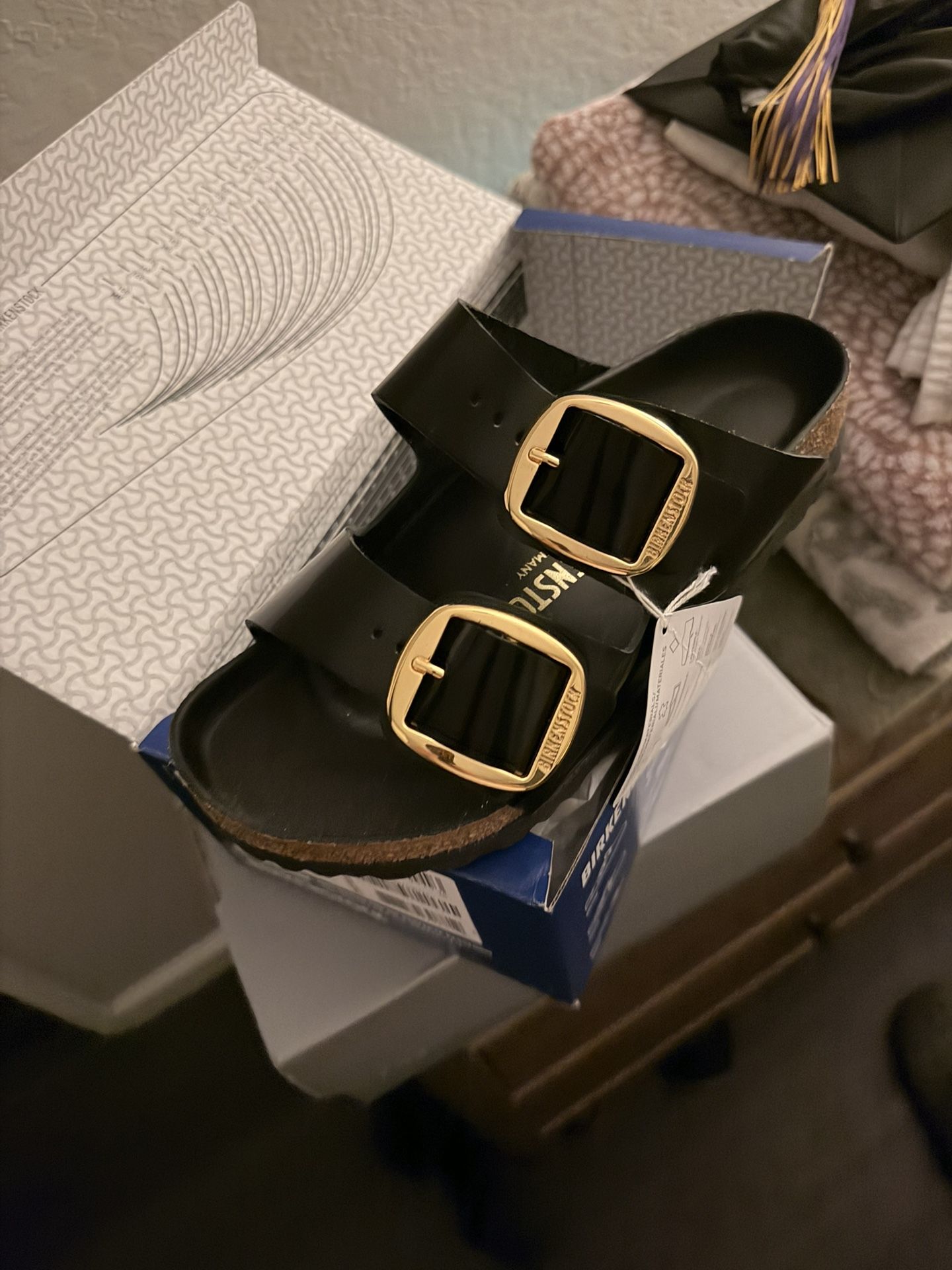 Birkenstock Arizona Big Buckle – High Shine Black (Size 37 / Women’s 6) – Brand New