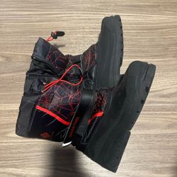 Dream Pairs Kamick Big Kid Mid Calf Black/Red Snow Mud Boots Size 5, Waterproof