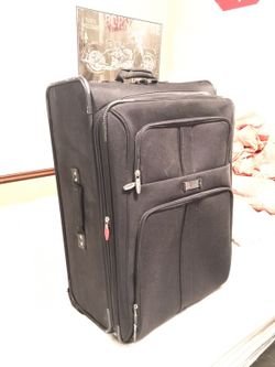 Delsey checked baggage