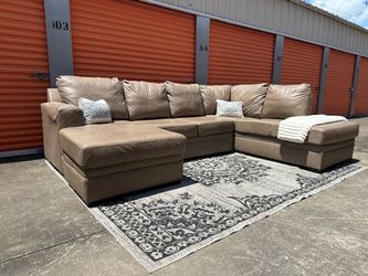 FREE DELIVERY 🚚 Large Brown Leather Sectional Sofa with Chaise