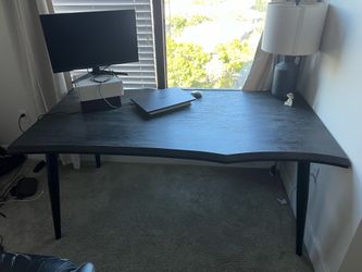 Very sturdy all wood desk
