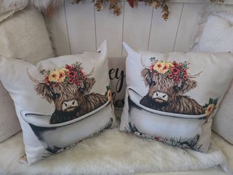 Highland Cow Floral Throw Pillows Set of 2
