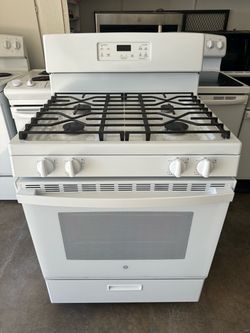 GE gas stove 30” (1 month warranty)