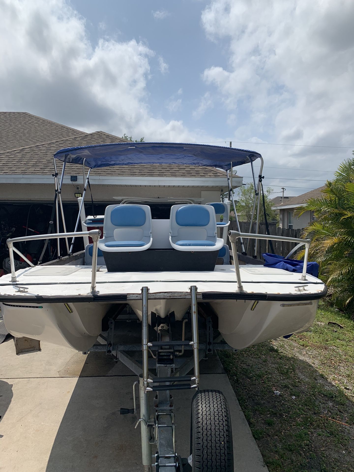 Shuttle craft (jet ski boat)