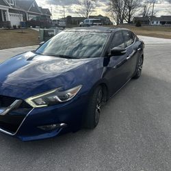 2016 Nissan Maxima 