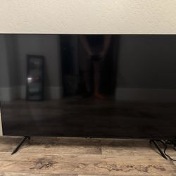 Samsung 55" Smart TV, QN55Q70TA