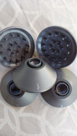 5 Dyson supersonic hair dryer diffuser attachments.