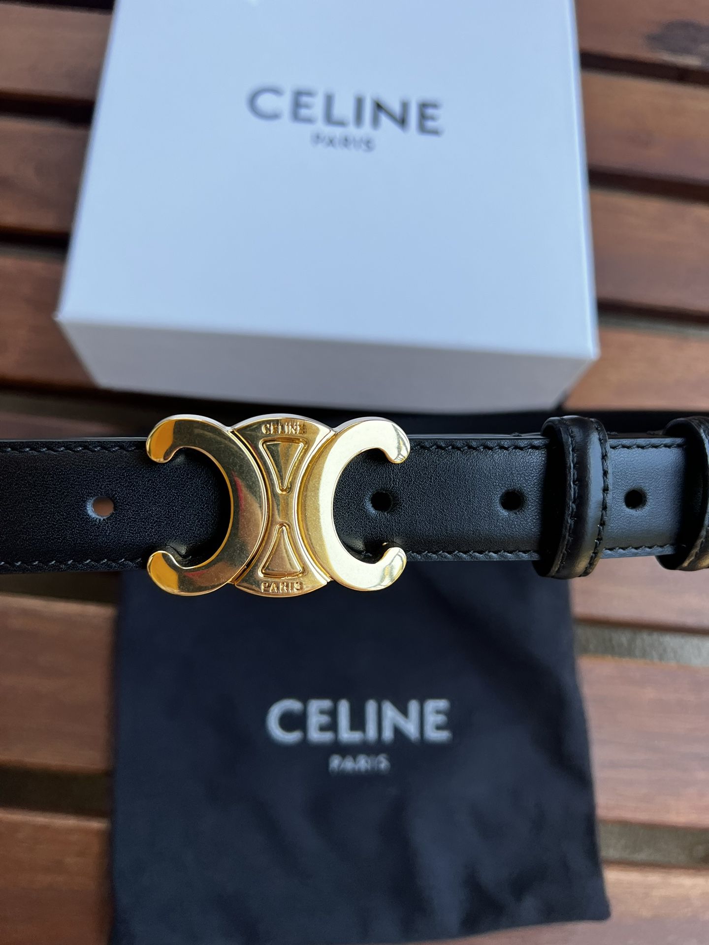 Celine size75 Medium Triomphe belt