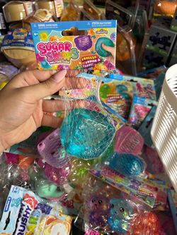 Viral Cube Squishy