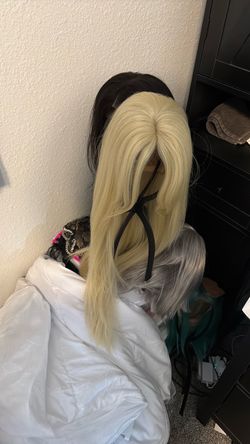 Blonde long wig